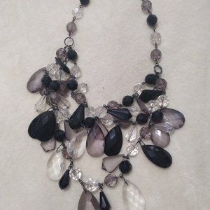 GREAT NECKLACE =LAYERED